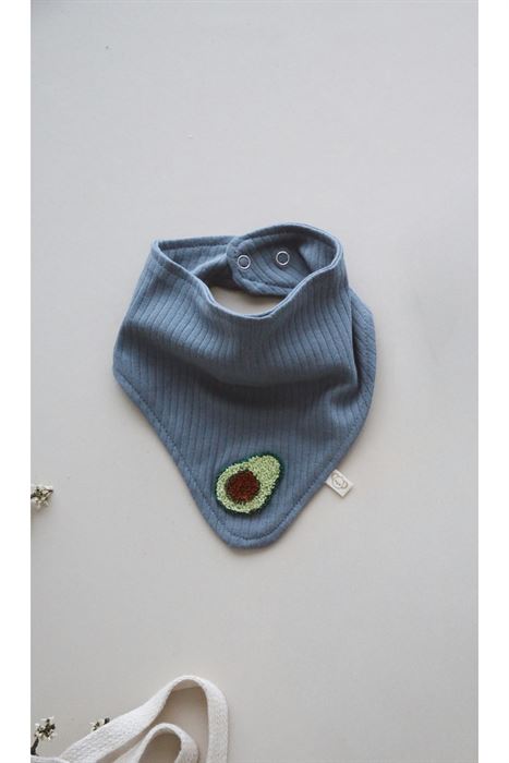 Avokado Nakışlı Fular Önlük