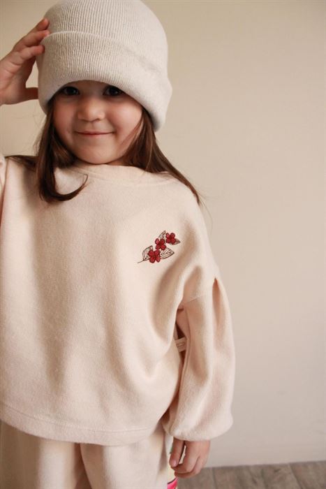 Bej Nakışlı Kız Çocuk Kazak