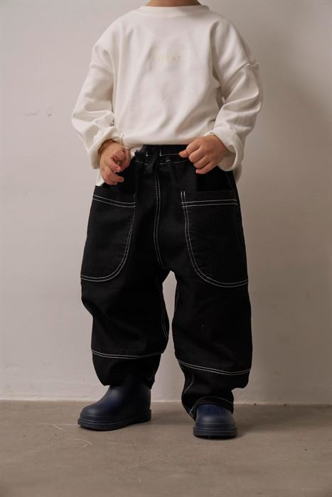 Siyah Cep Detaylı Unisex Kot Pantolon