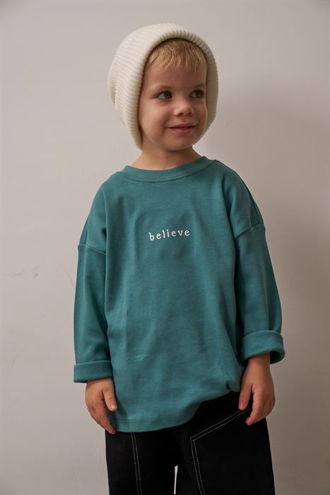 Yeşil Nakışlı Oversize Uzun Kollu T-shirt