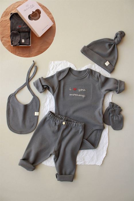Mom Nakışlı 5li Uzun Kollu Yenidoğan Set (0-3 Ay)