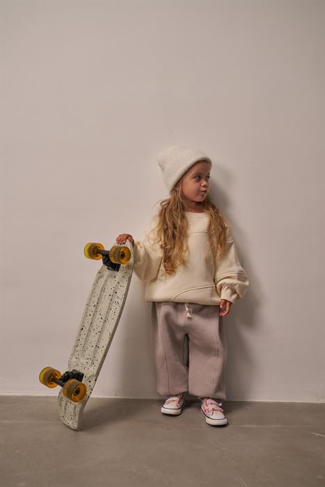 Taş Dikiş Detaylı Eşofman Takım