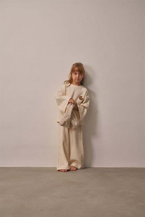 Krem Cookie Nakışlı Dökümlü Alt Üst Takım