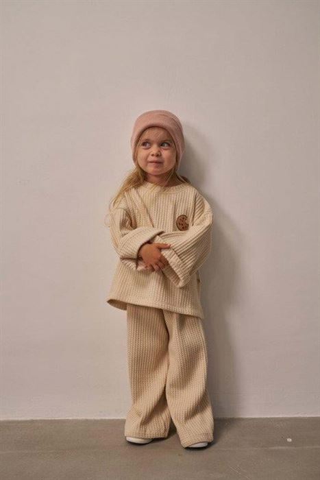 Bej Cookie Nakışlı Dökümlü Alt Üst Takım