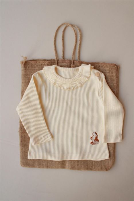 Krem Tavşan Nakışlı Fırfırlı Kız Üst