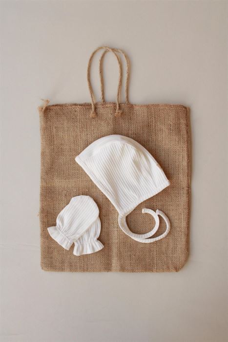 Yenidoğan Şapka ve Eldiven Set