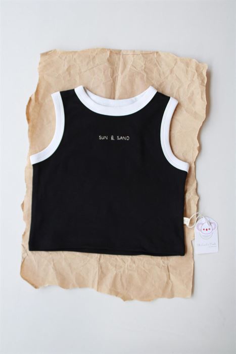 Siyah Nakışlı Biyeli Atlet