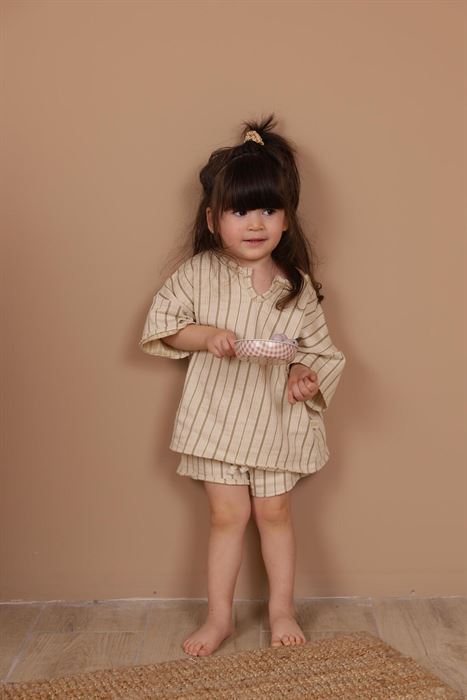 Bej Çizgili Şort Takım