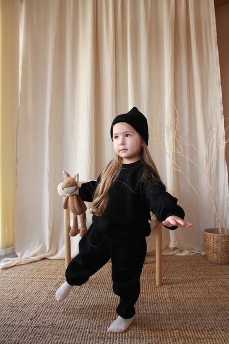 Siyah Dikişli Polarlı Eşofman Takım