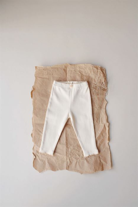 Krem Beli ve Paçası Dantelli Tayt