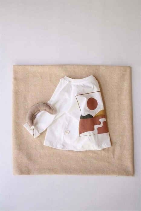 Ekru Sırt Baskılı Uzun Kollu T-shirt