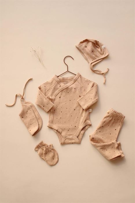 5li Kruvaze Yenidoğan Set Kalp Baskılı Model 5 (0-3 Ay)