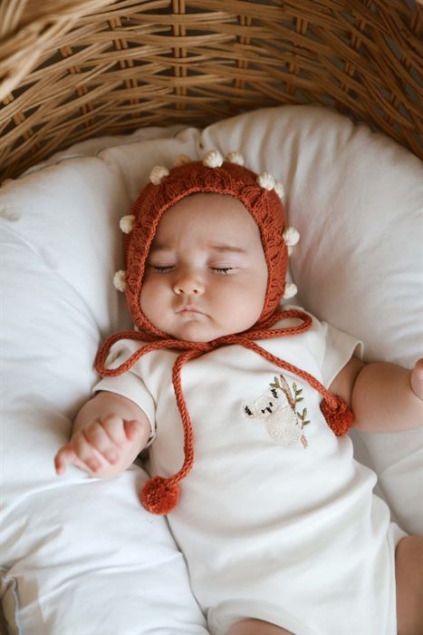 Ponponlu Bebek Beresi Model 6