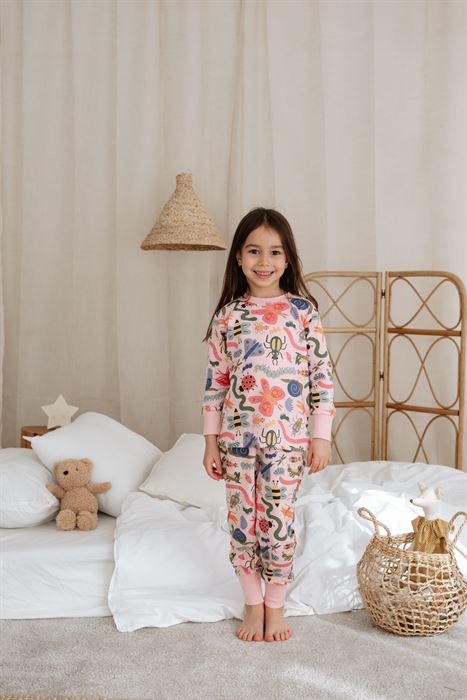 Renkli Böcek Baskılı Color Shapes Çocuk Pijama Takımı