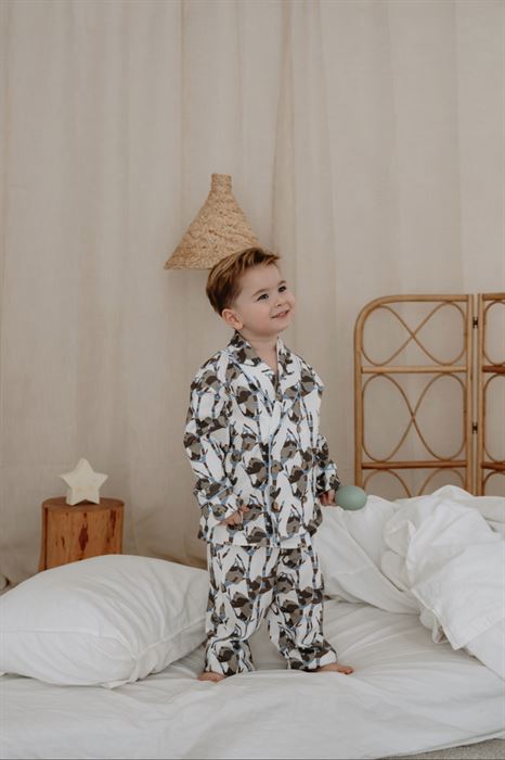 Panda Desenli Yaka Detaylı Çocuk Pijama Takım