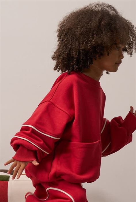 Kırmızı Asimetrik Cepli Biyeli Sweatshirt