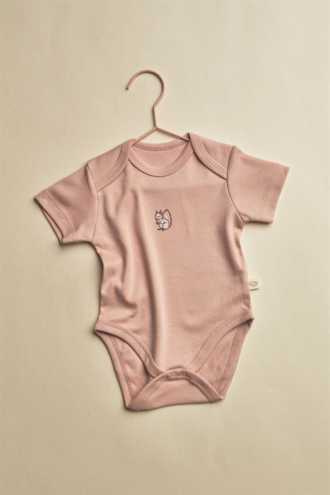Somon Sincap Nakışlı Kısa Kollu Çıtçıtlı  Bebek Body