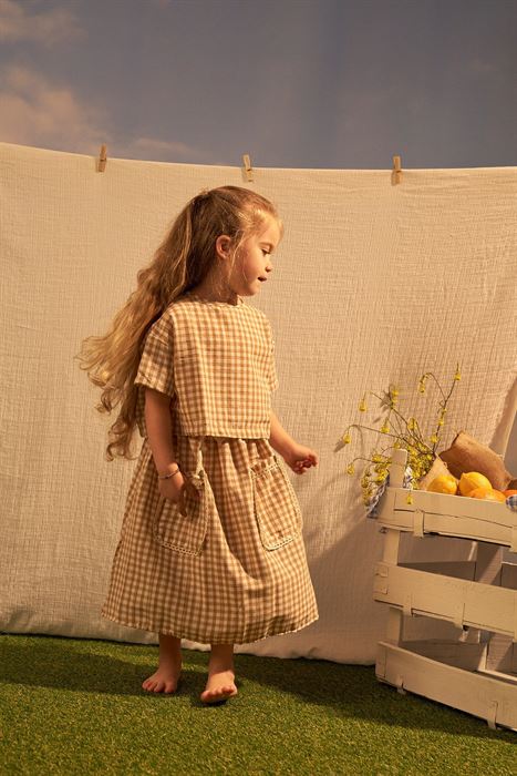 Bej Daisy Picnic Serisi Etekli Takım