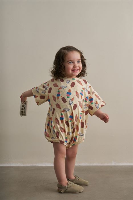 Krem Comfy Cubs Serisi Oversize Tulum
